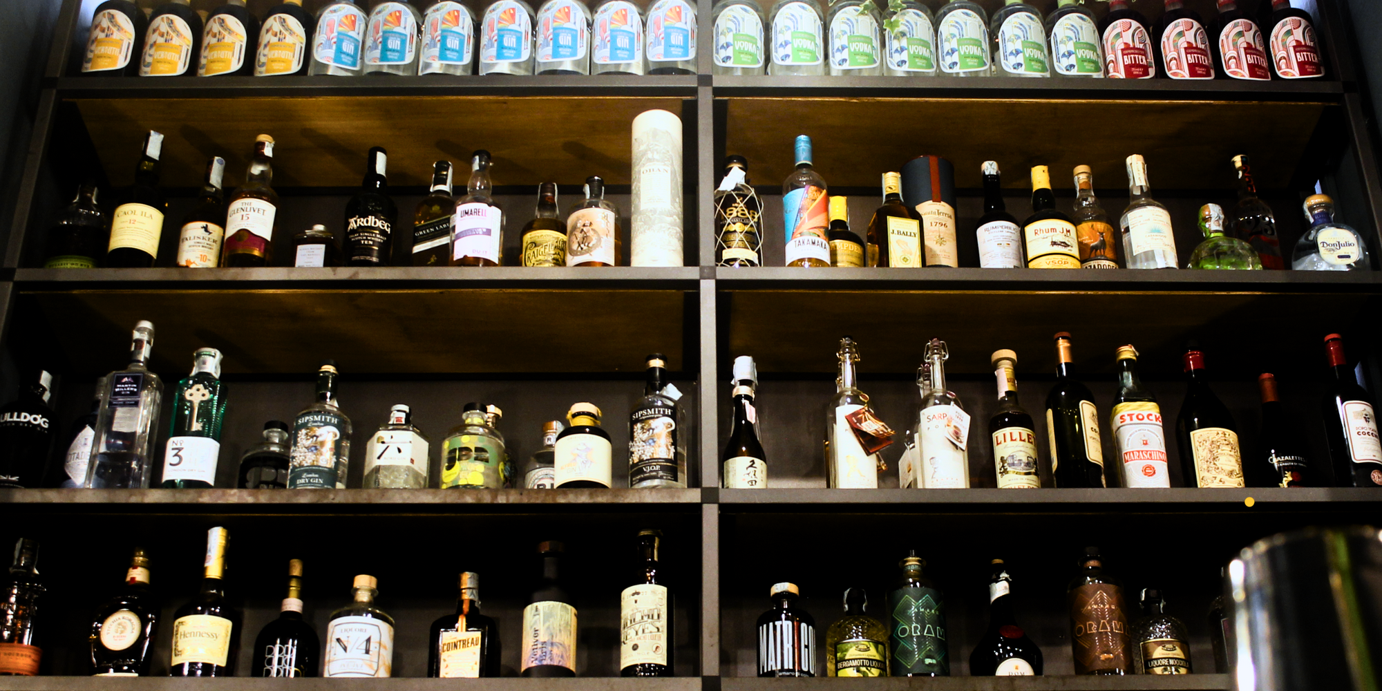 I 10 Cocktail Più Iconici al Mondo: Storia, Ricette e Reinterpretazioni