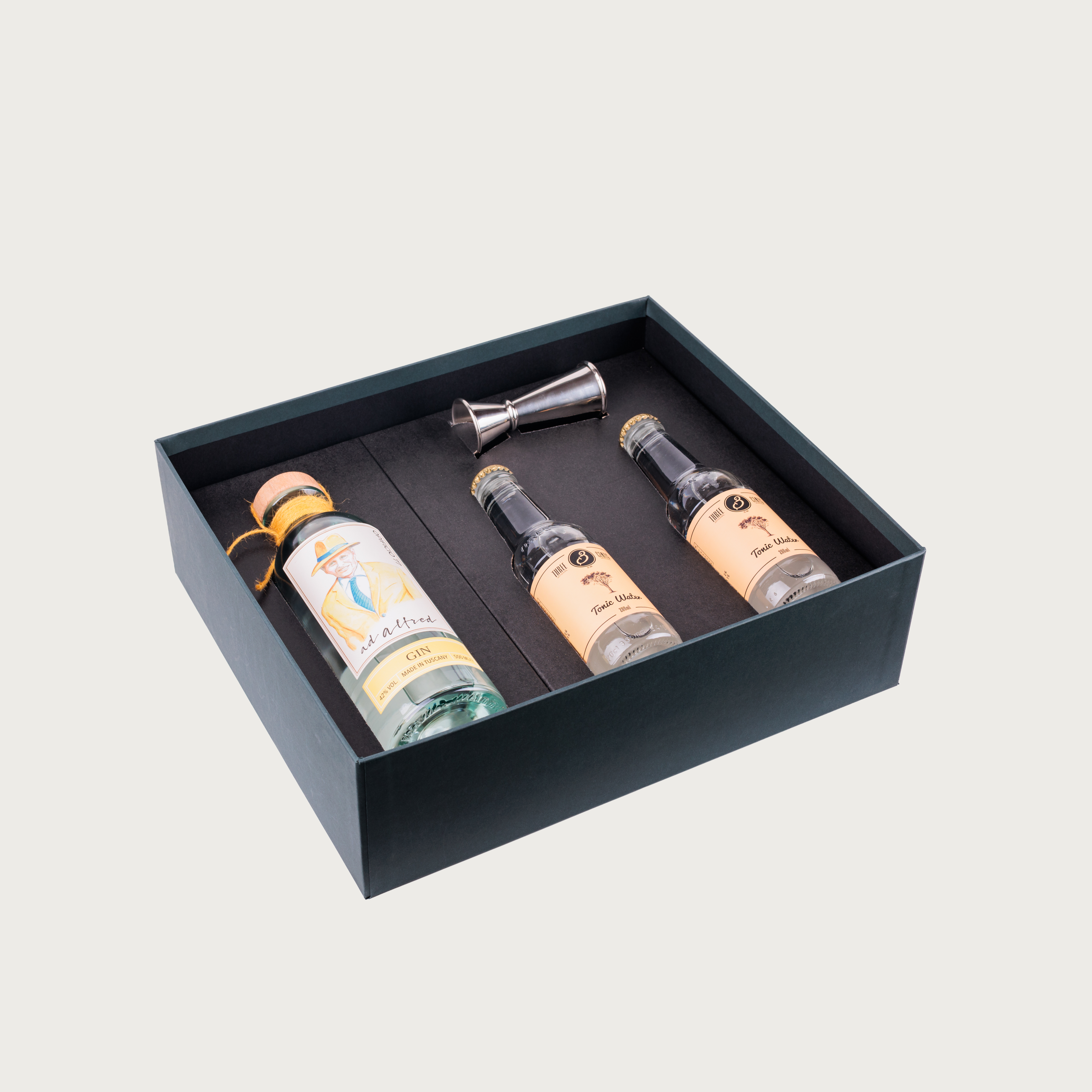Gift Box Alfred Gin Tonic – Regalo Aziendale Premium | Opificio 77